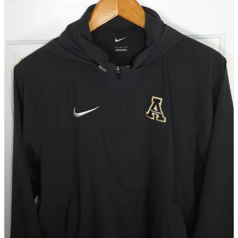 Nike pocket owned